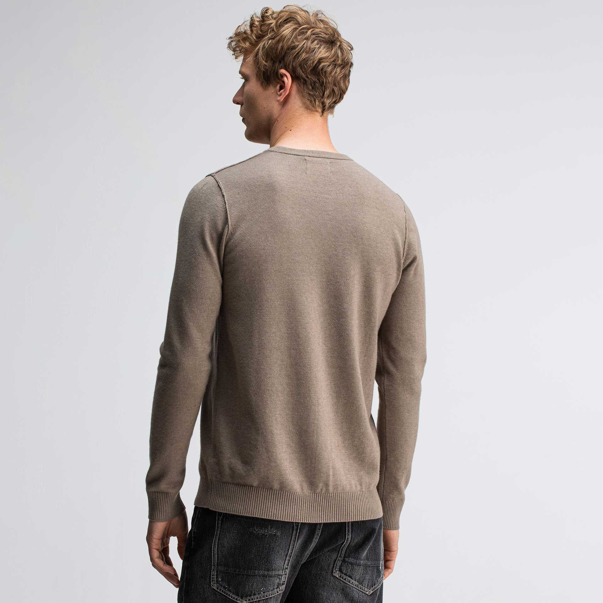 Butcher of Blue Sweater Clifden