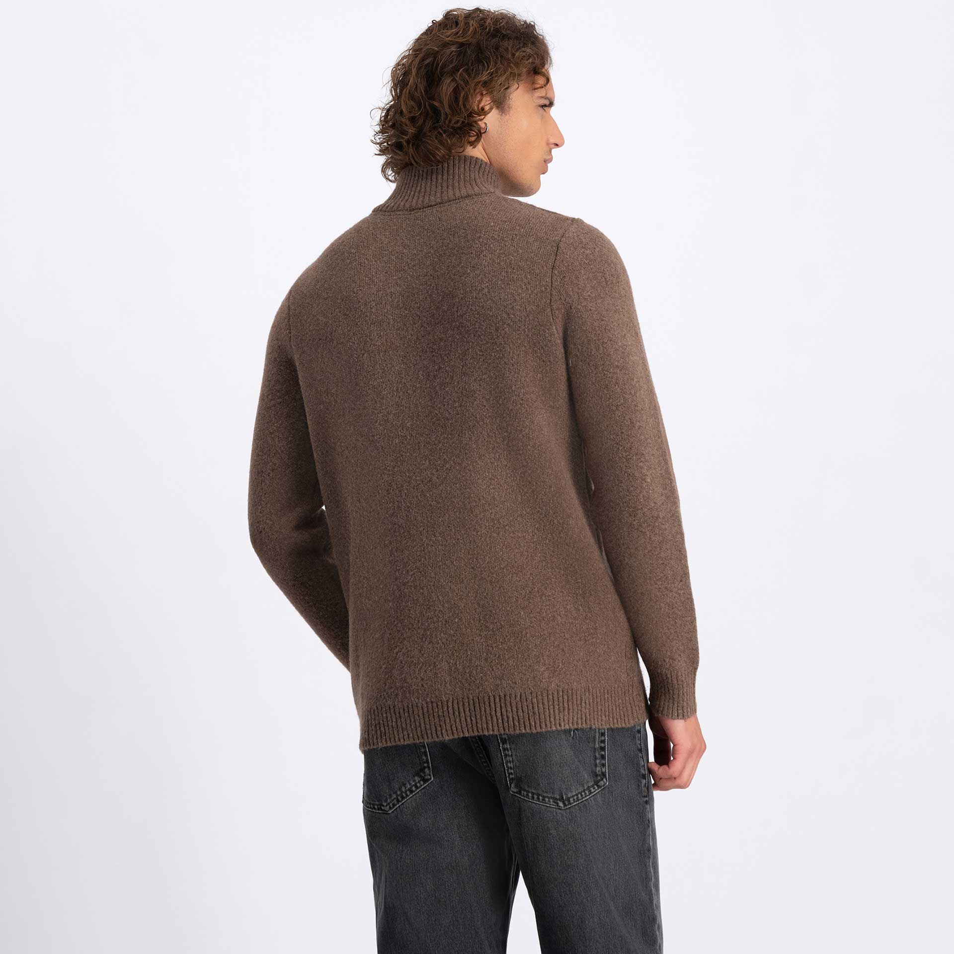 Law of the Sea Sweater Lamar