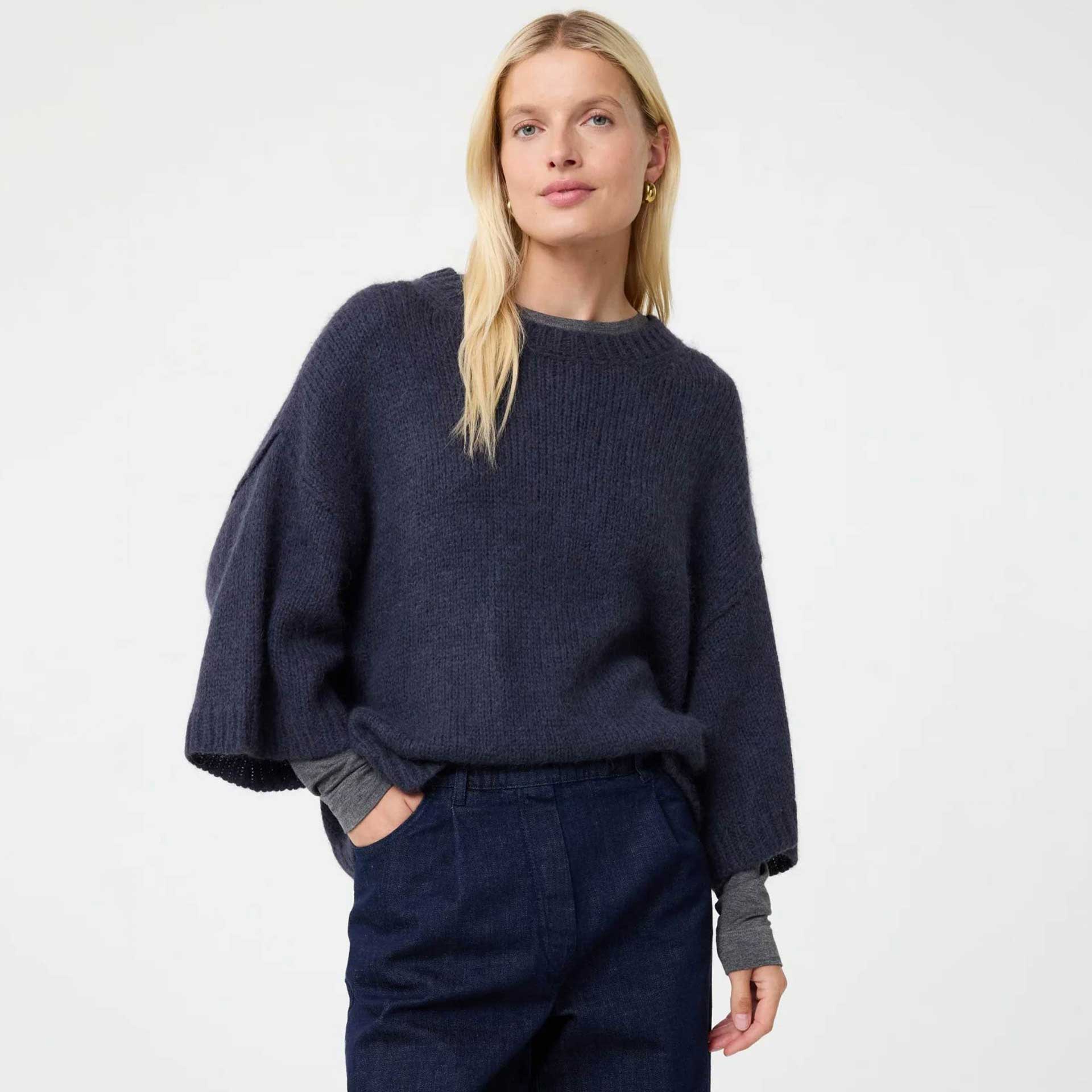 Knit-ted Sweater Melany 2 Knit-ted Sweater Melany