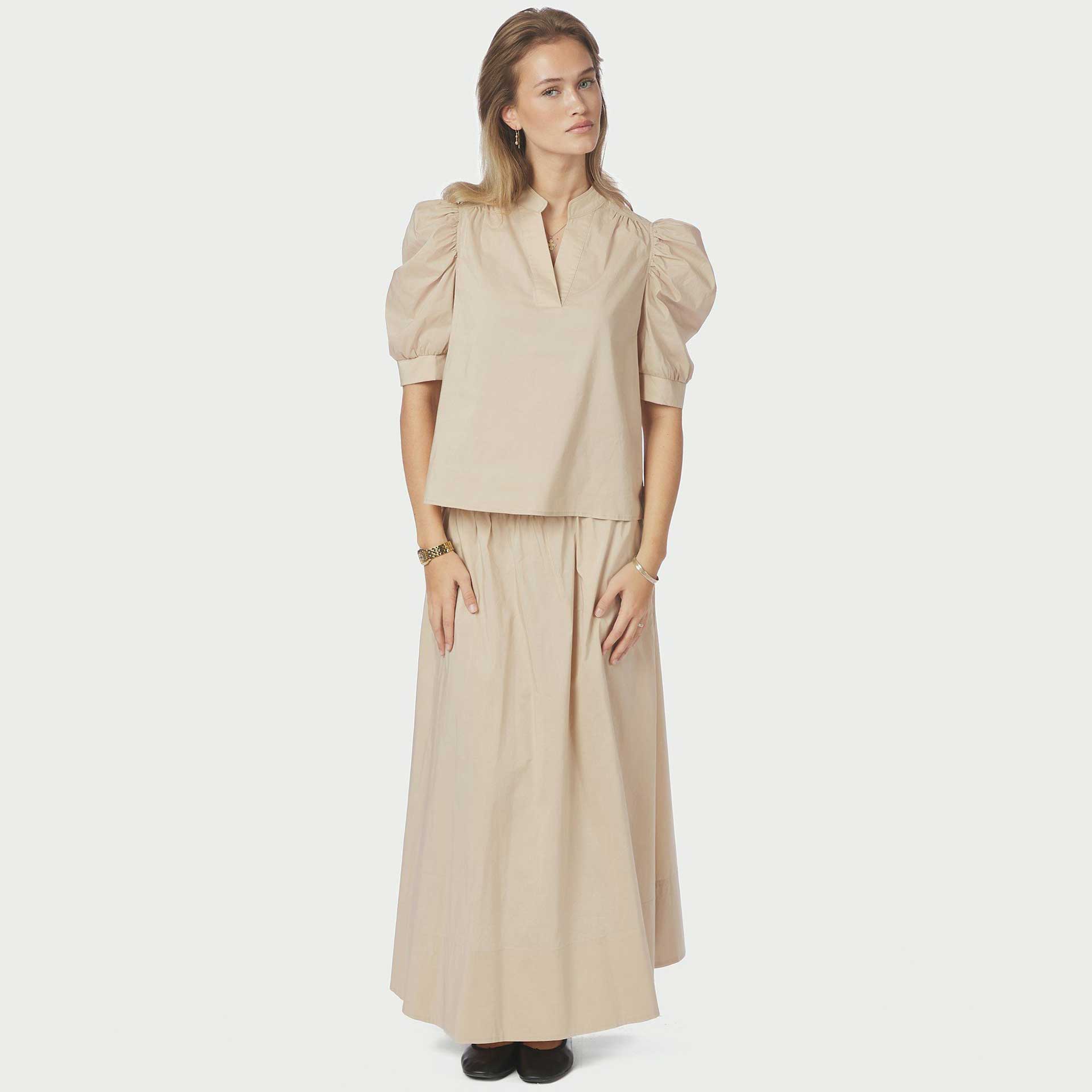 Neo Noir Blouse Roella