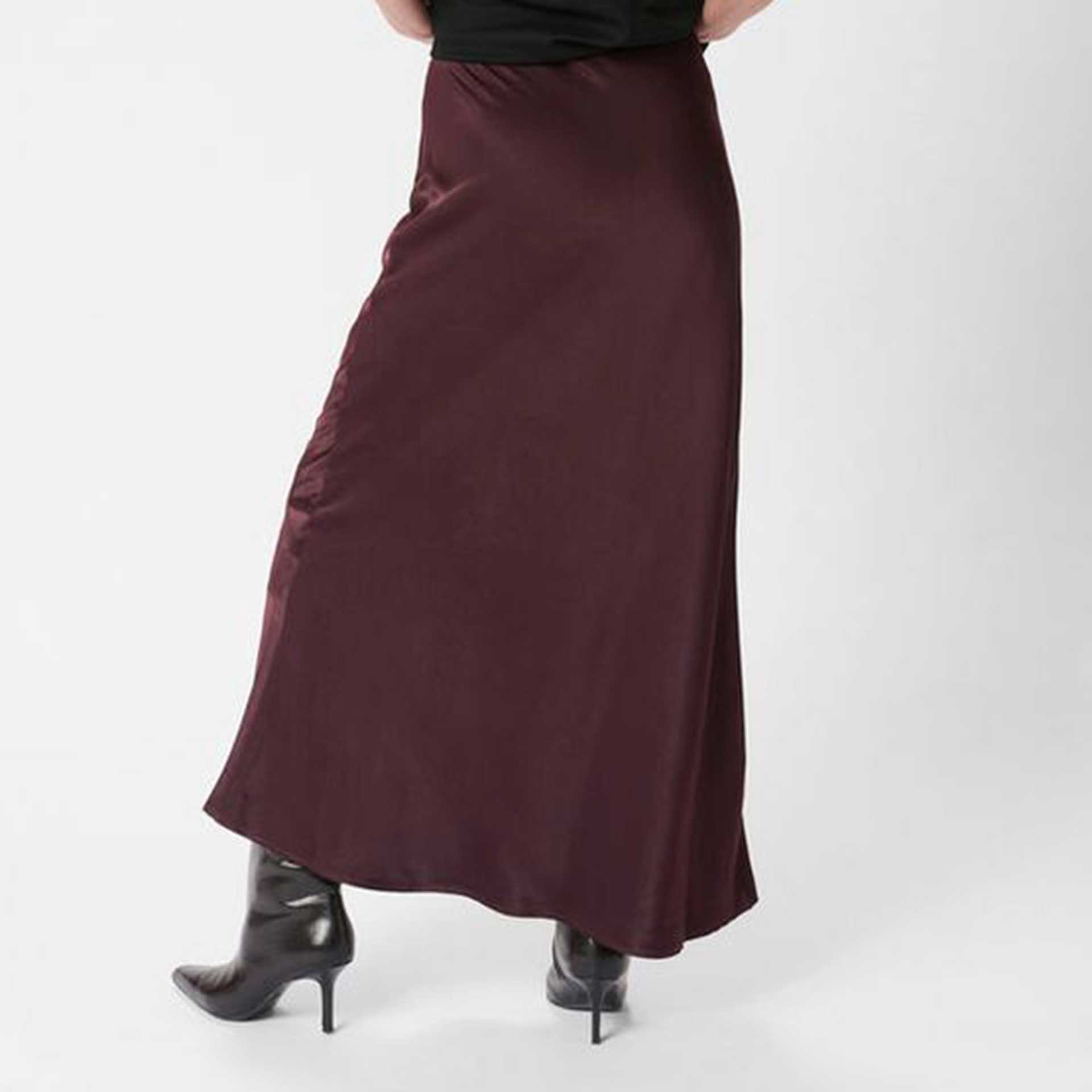 My Essential Wardrobe Rok Estelle