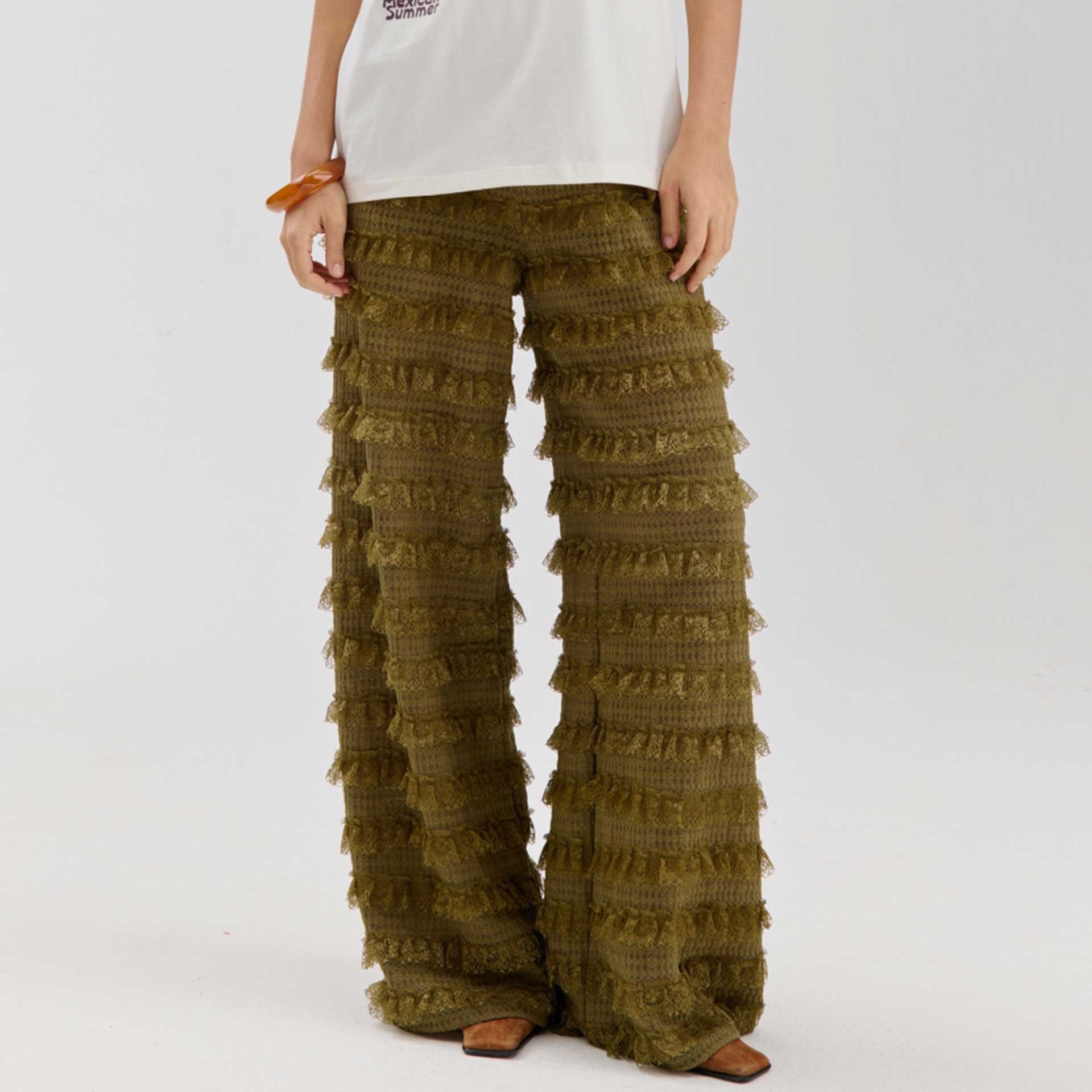 Harper & Yve Broek Lo