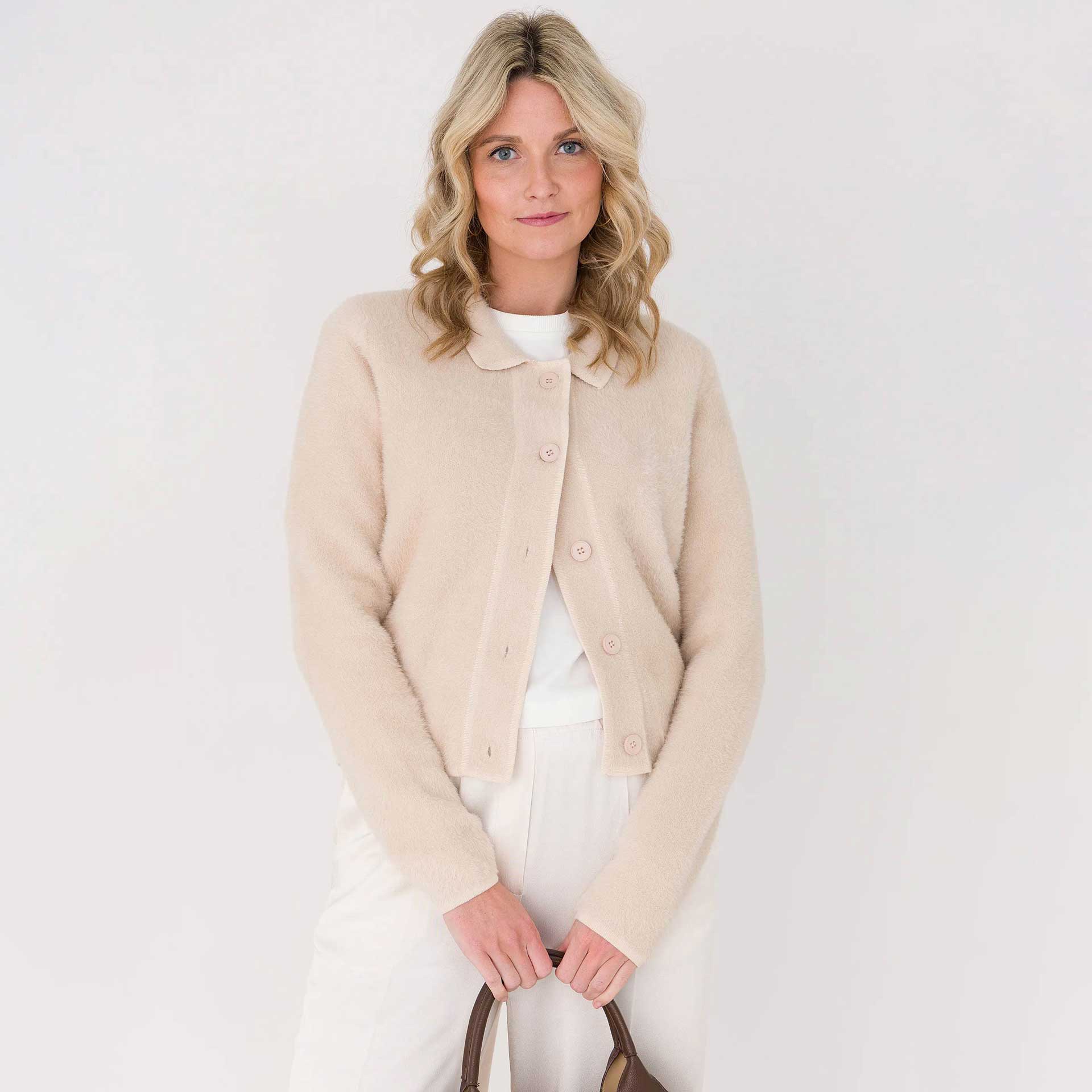 Anna  Vest