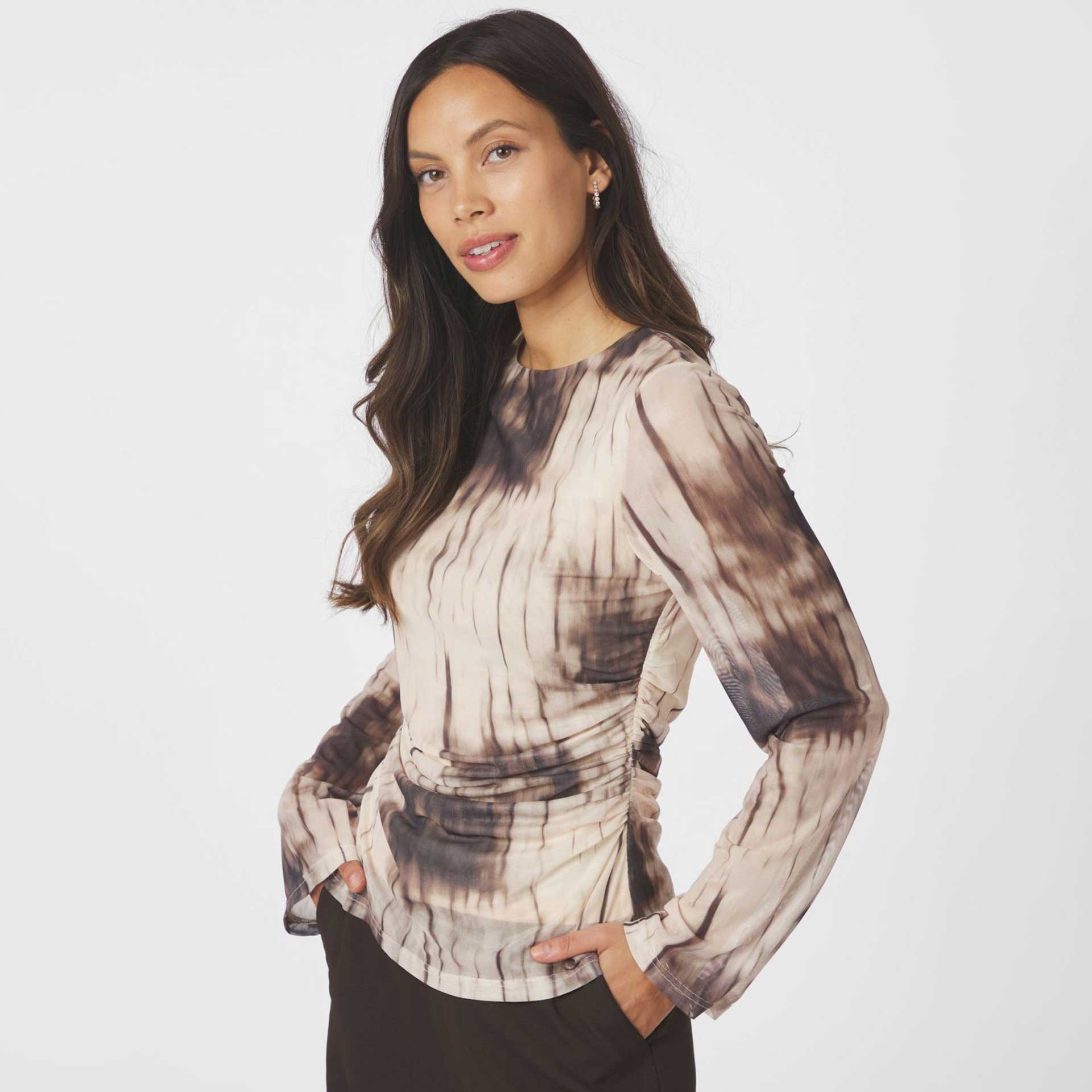 Neo Noir Truitje Lenida