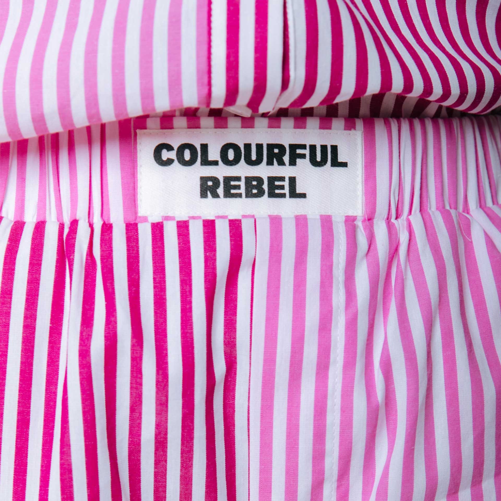 Colourful Rebel Short Lyn