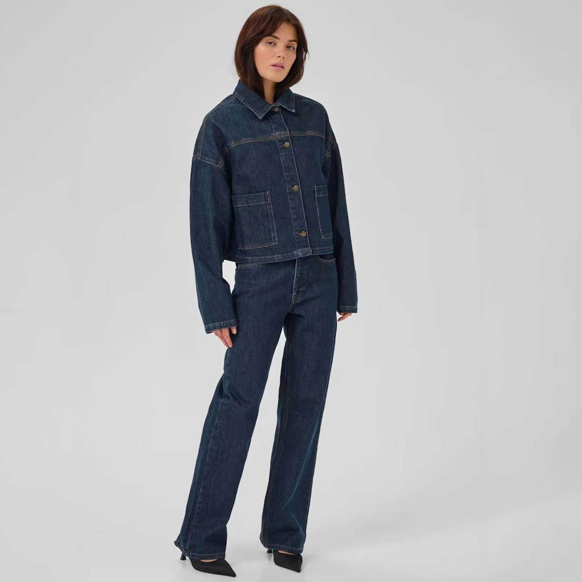 My Essential Wardrobe Jasje Malle