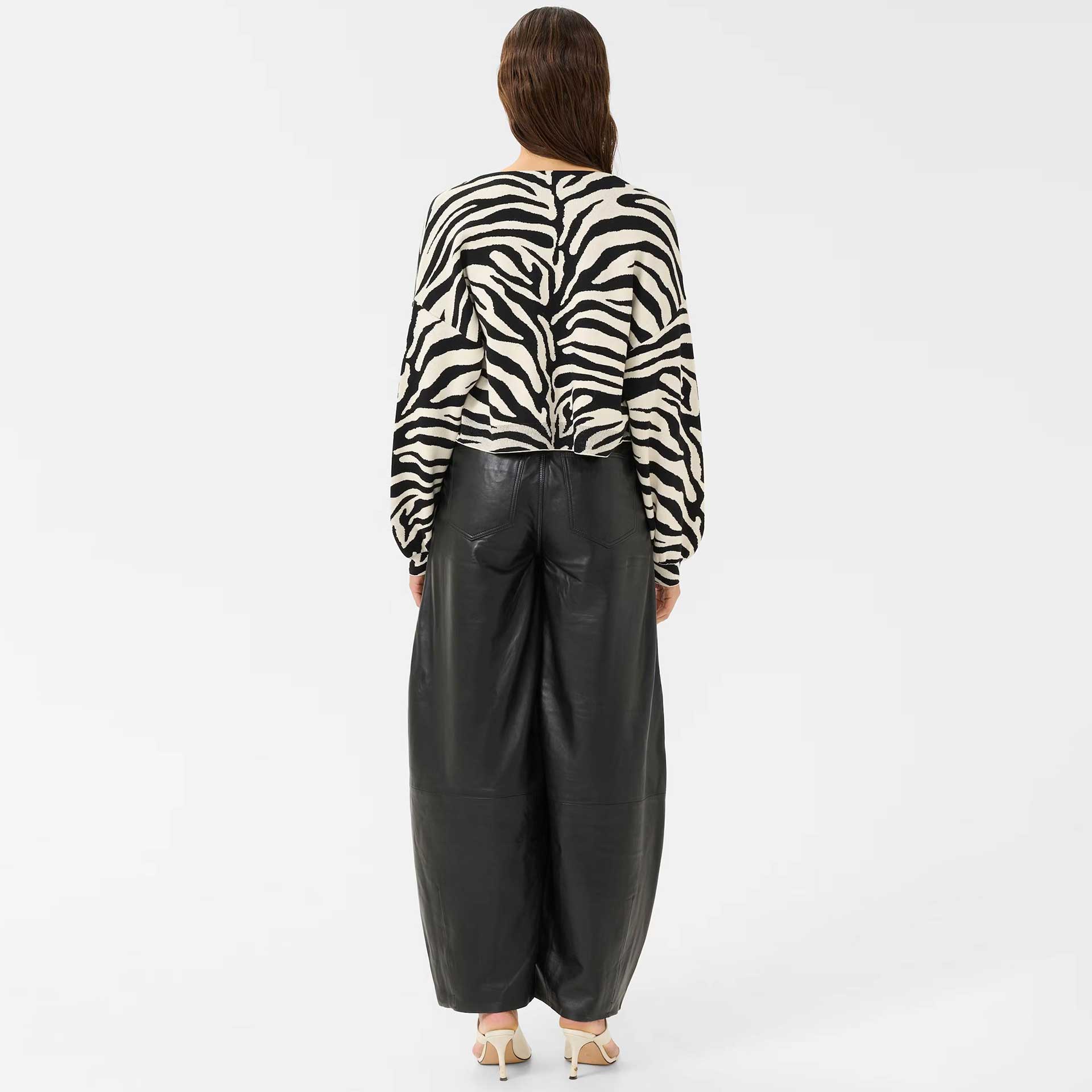 Gestuz Vest Zebba