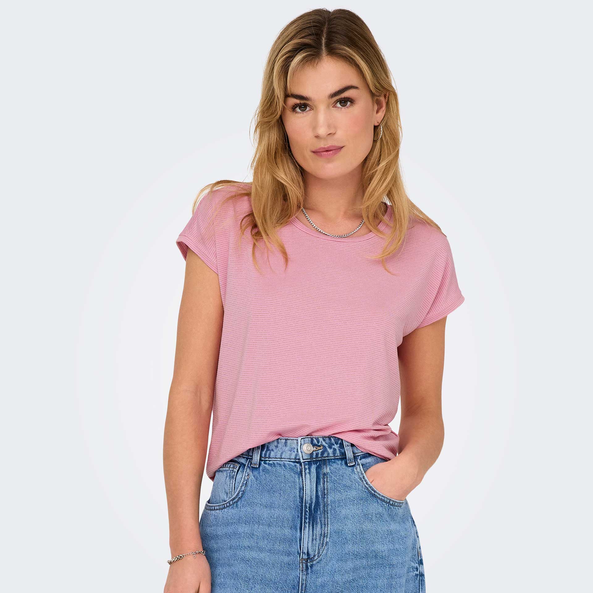 Only T-shirt Claudia