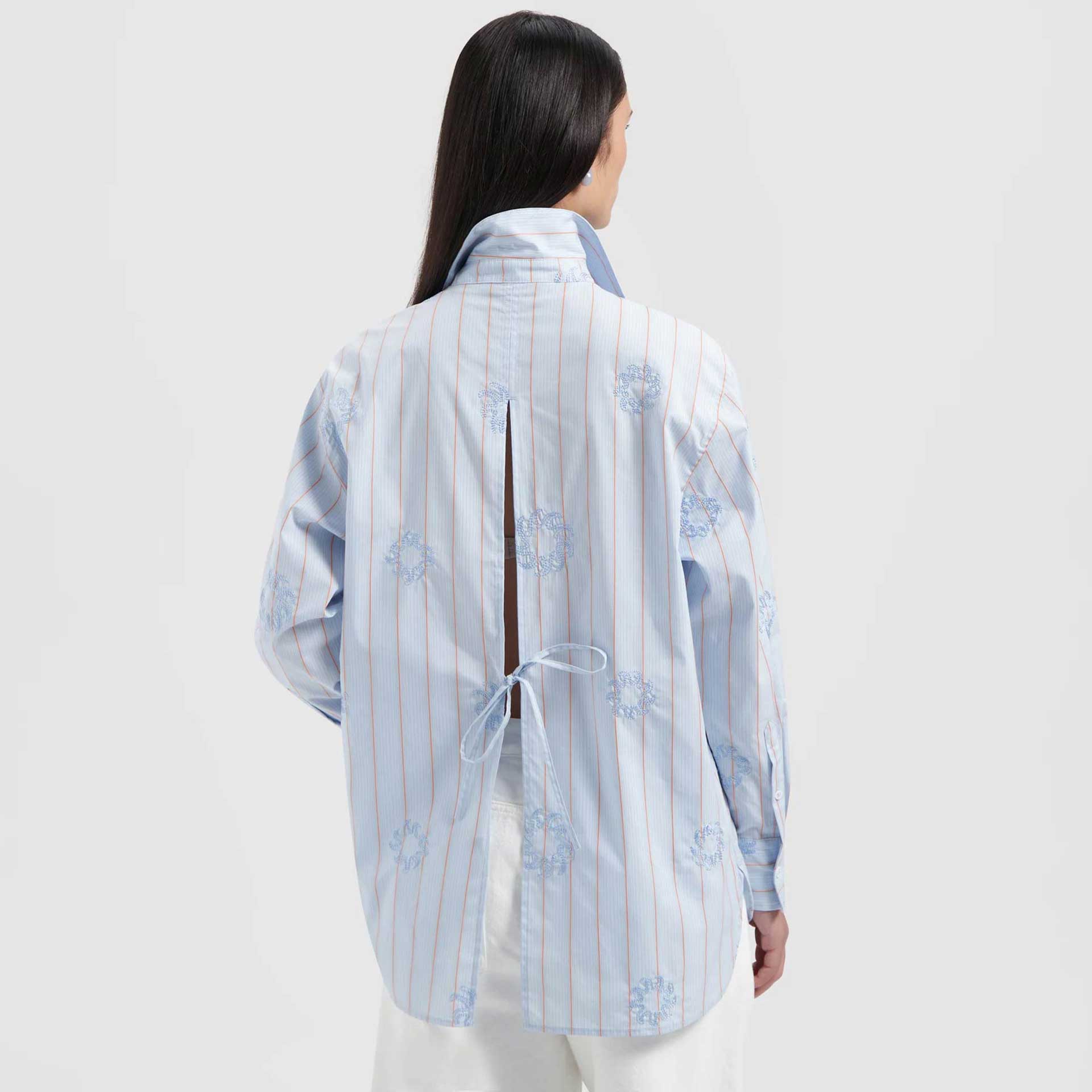 Olaf Hussein Blouse
