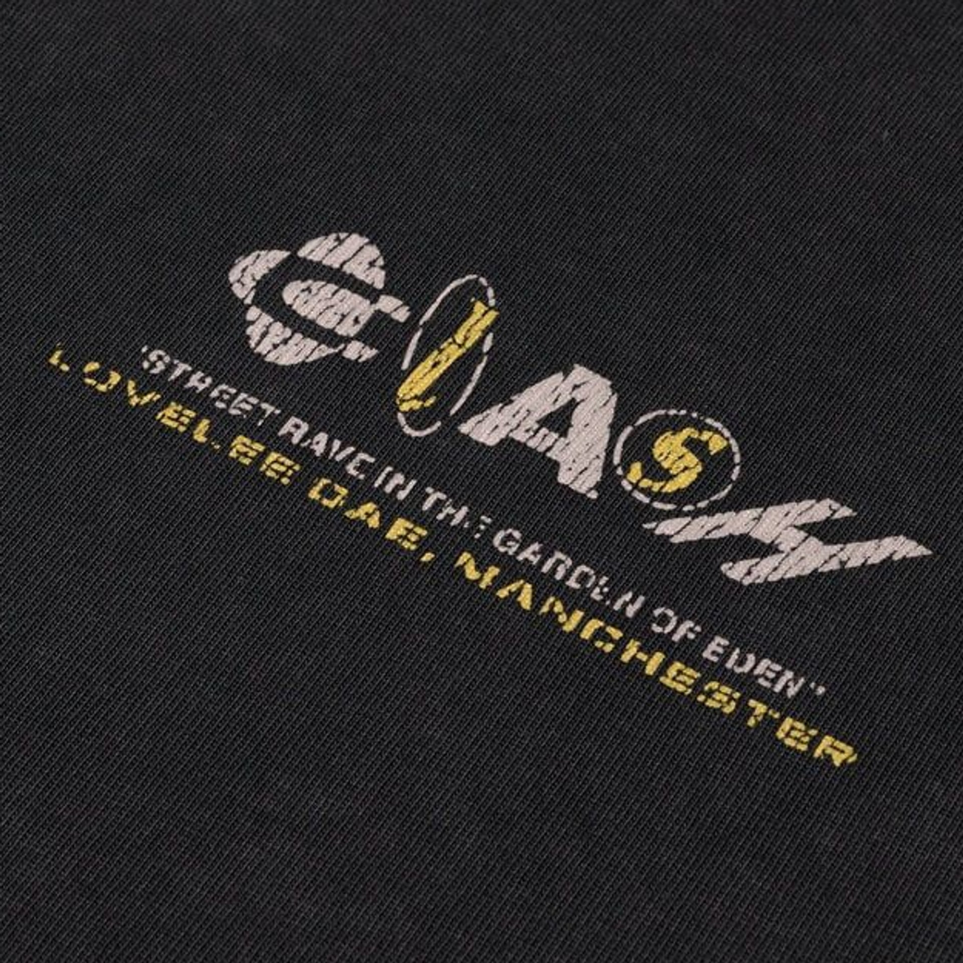 Lovelee Dae T-shirt Chuck Clash