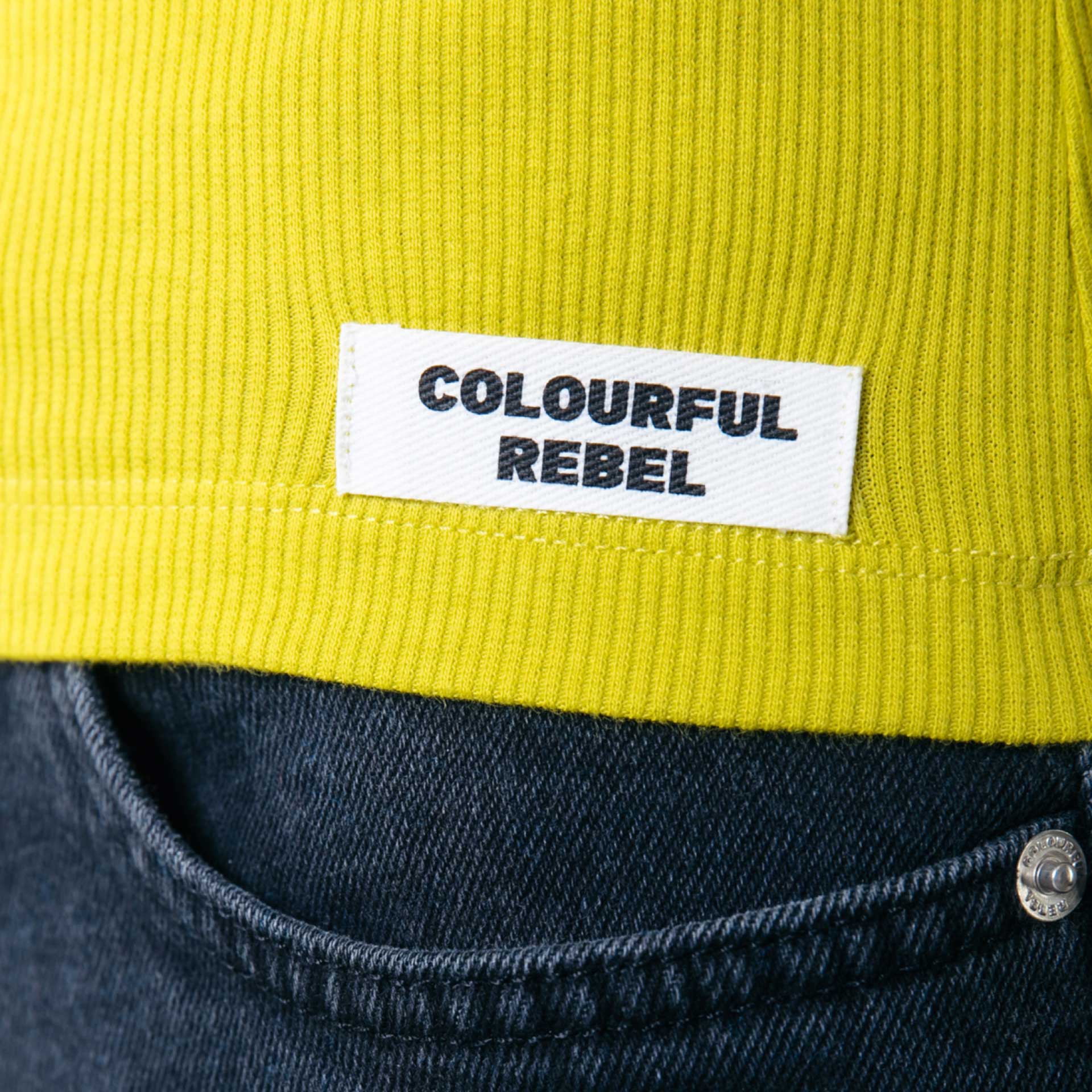 Colourful Rebel Singlet Inca 4