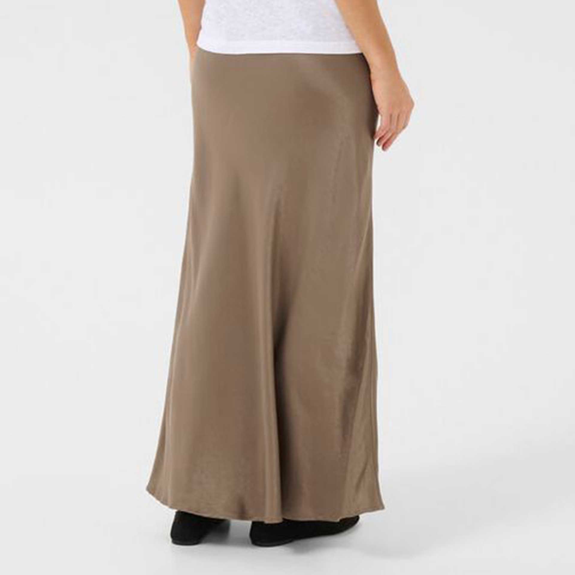My Essential Wardrobe Rok Estelle