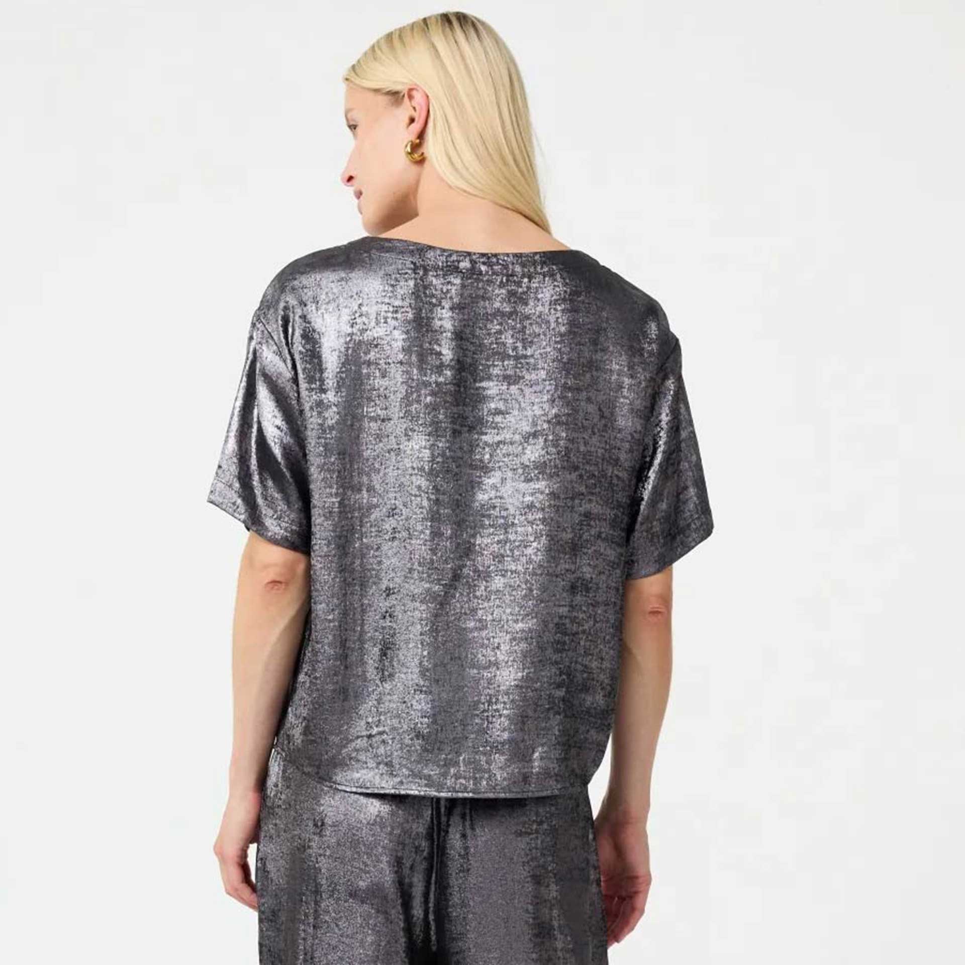 Knit-ted Blouse top Varah 2 Knit-ted Blouse top Varah