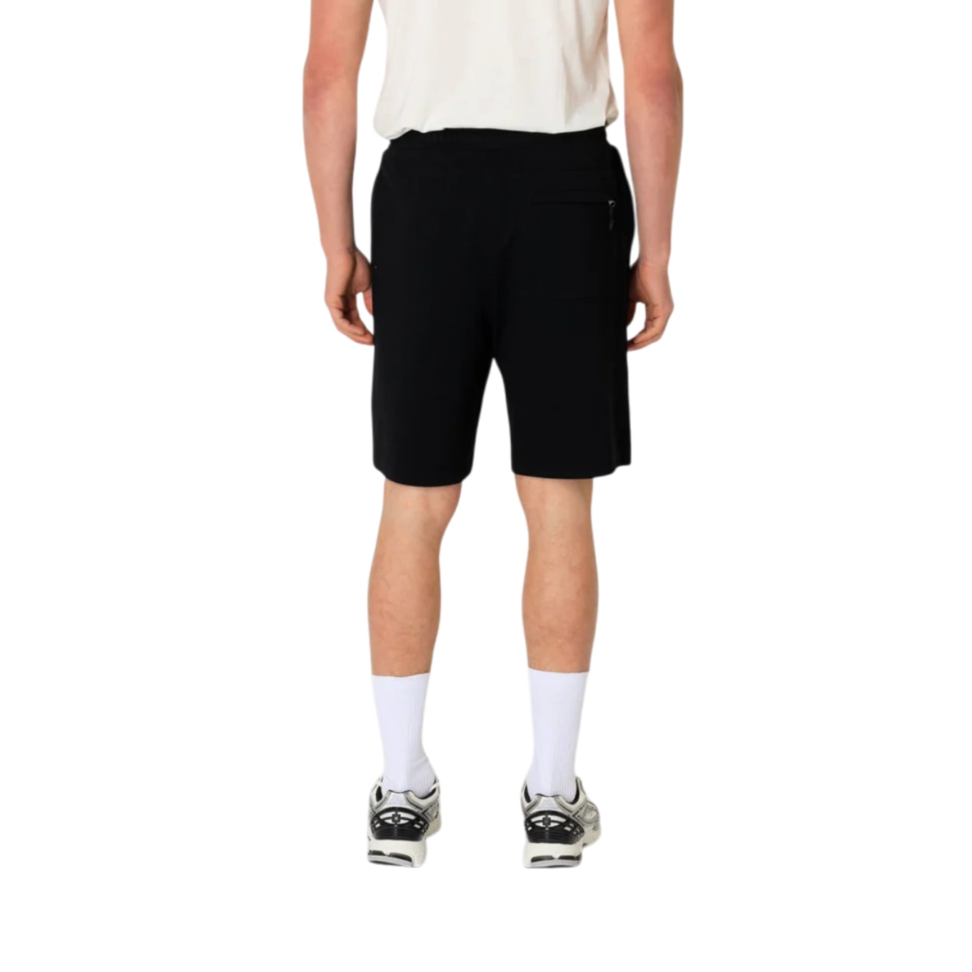 Benk Short Coen