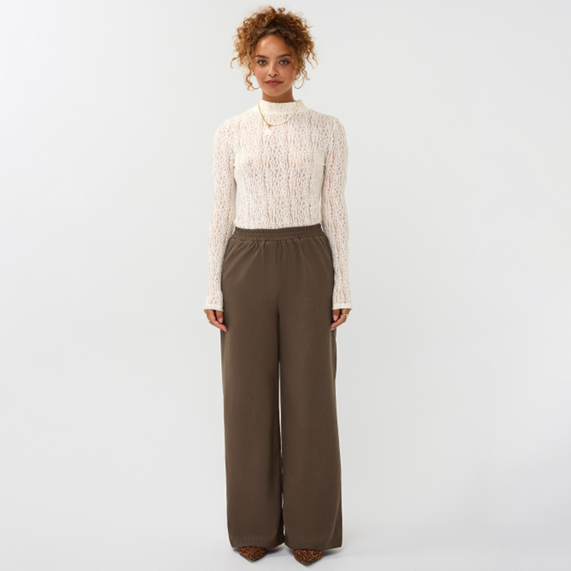 Ydence Broek Yade