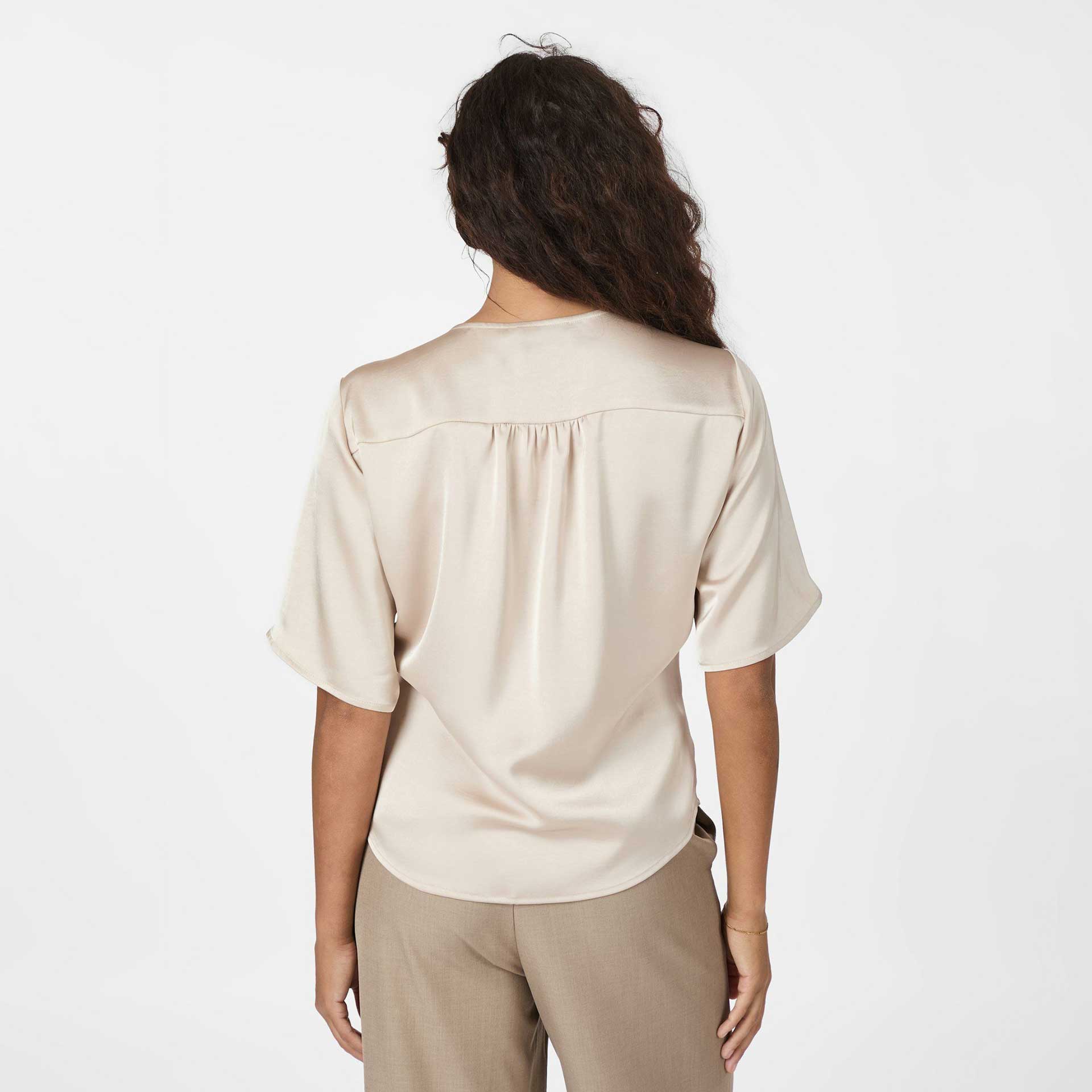 Neo Noir Blouse Casadia