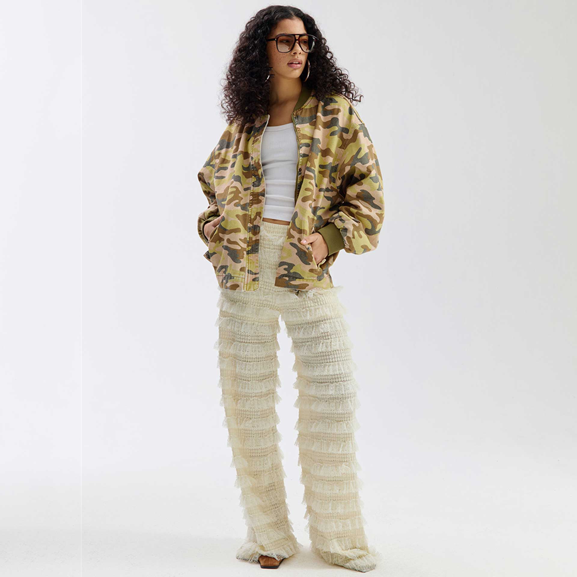 Harper & Yve Broek Lo