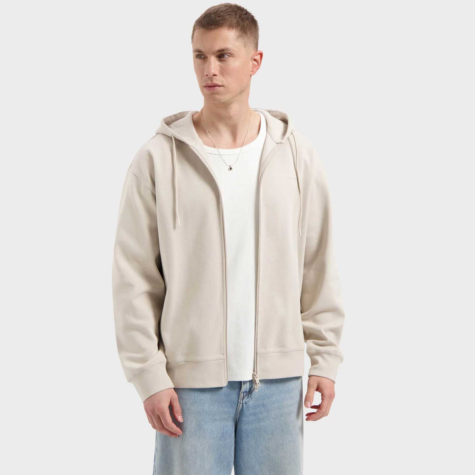 Law of the Sea Vest Sylven