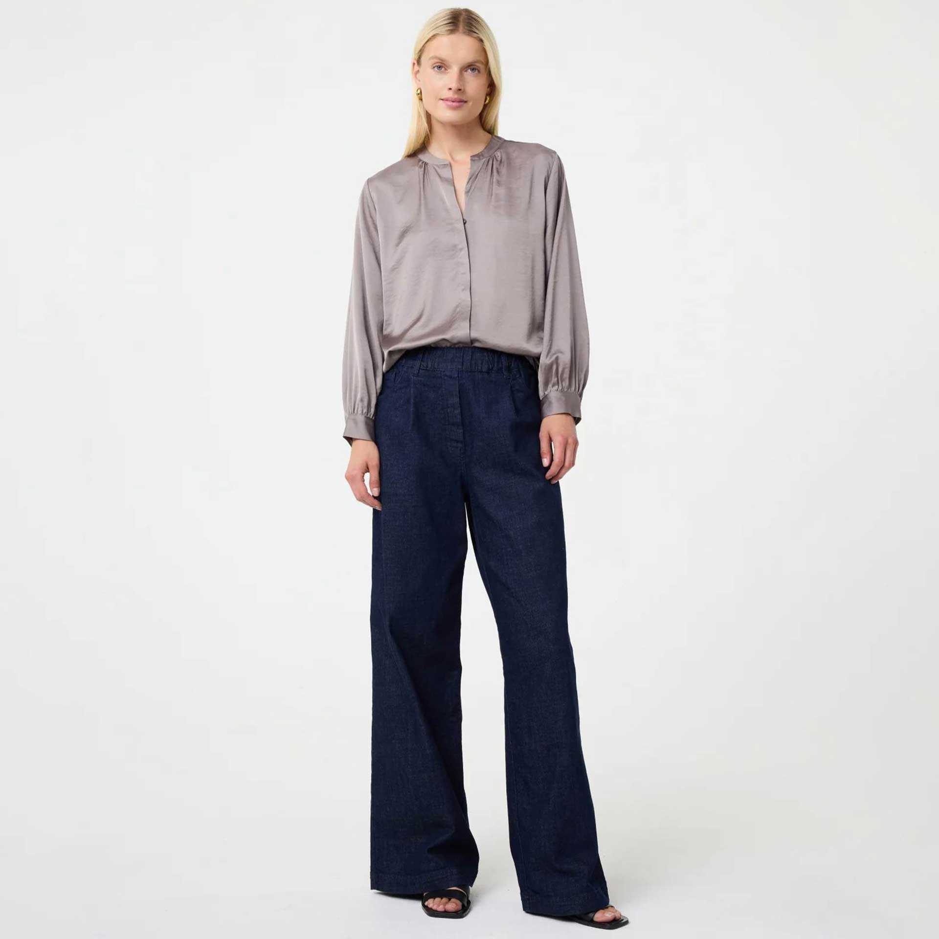 Knit-ted Blouse top Nova