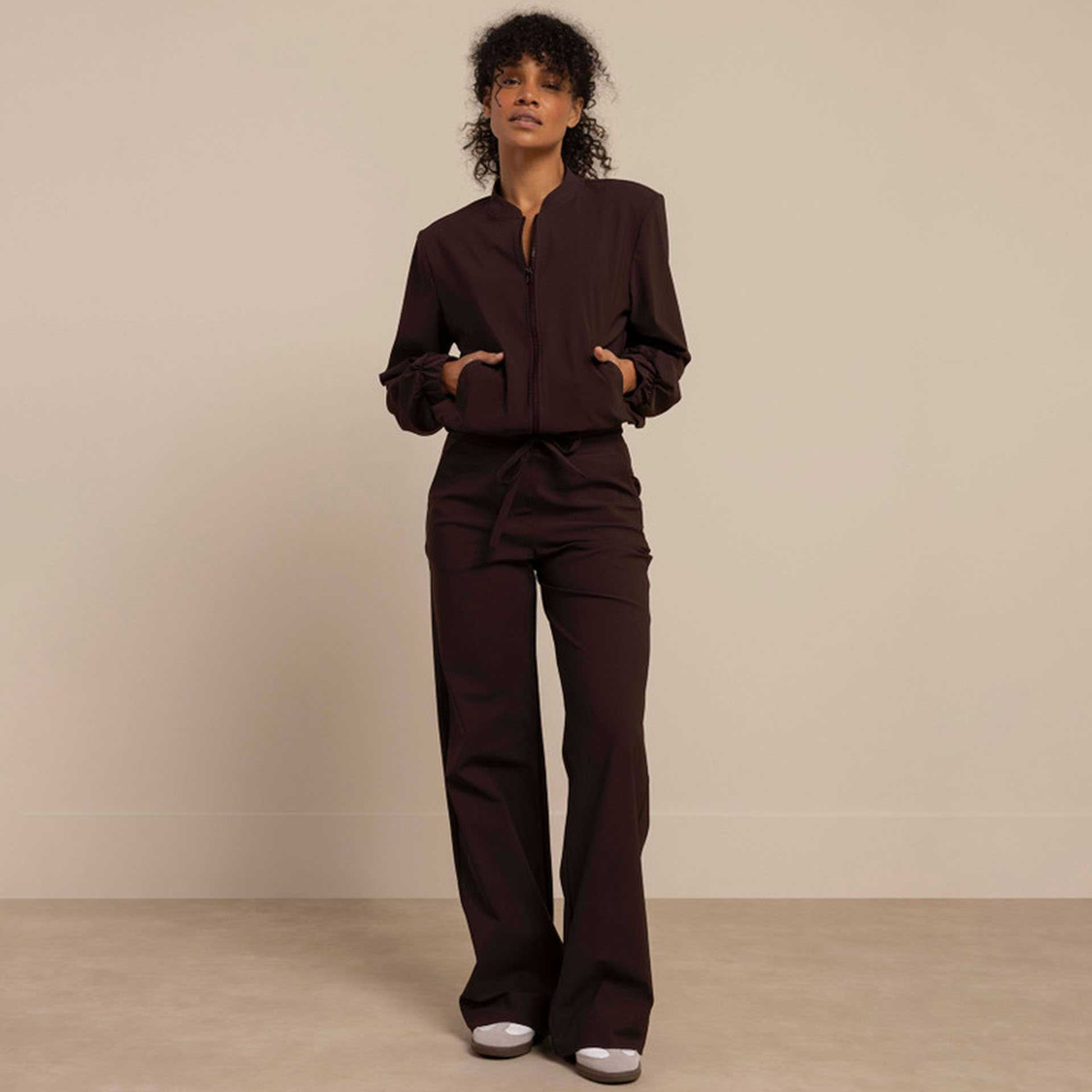 Studio Anneloes Broek