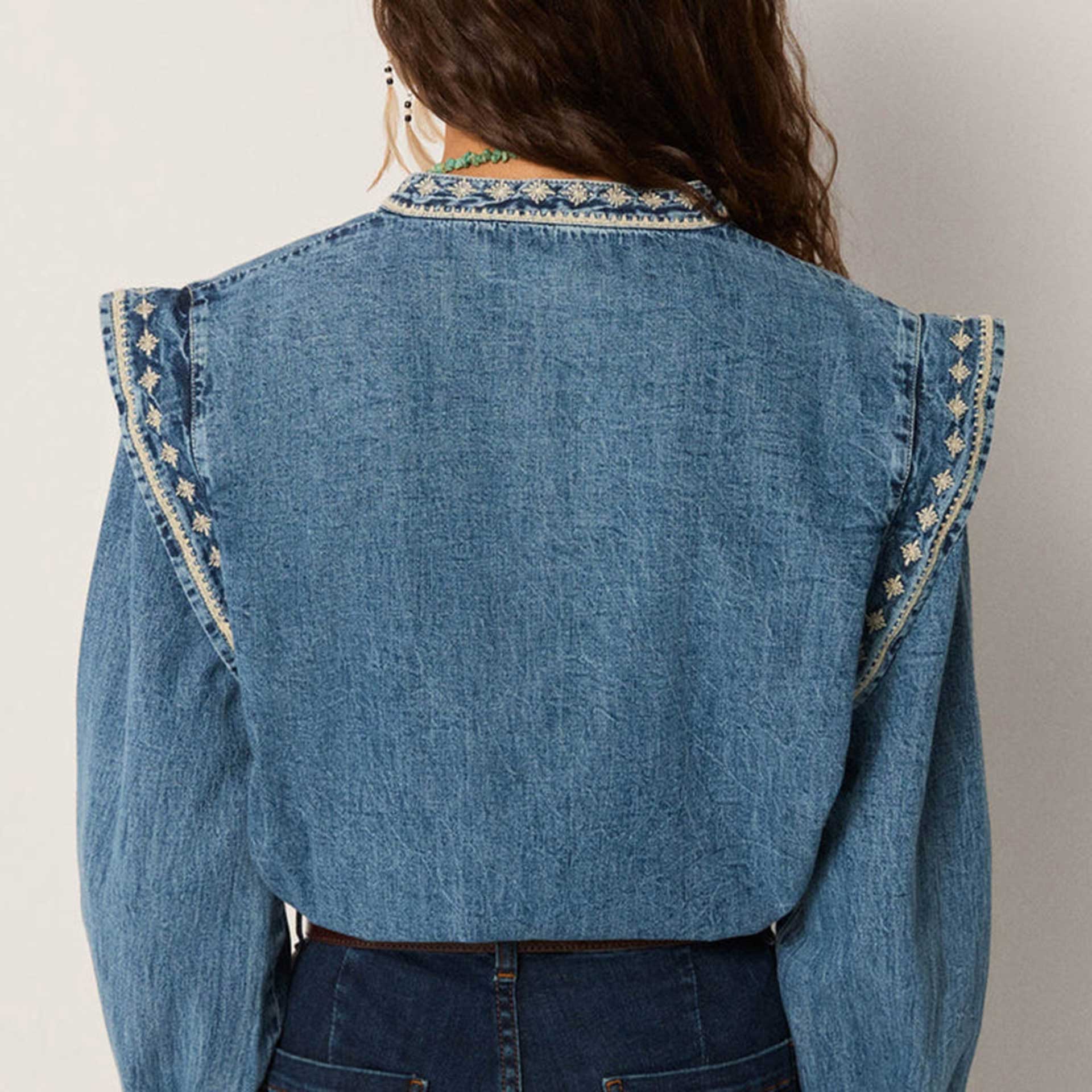Maison Hotel Blouse Narciso