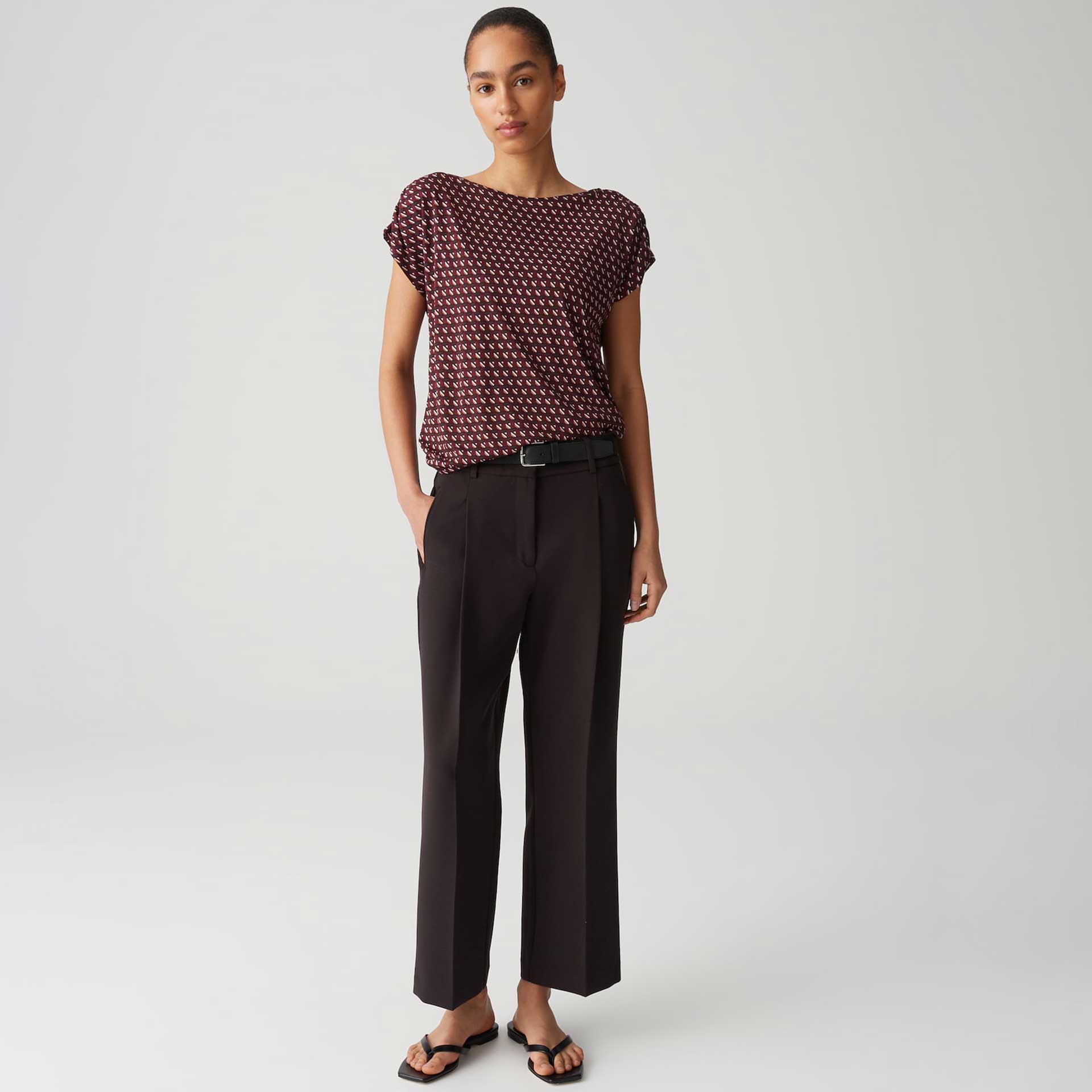 Opus T-Shirt Sekadi minimal