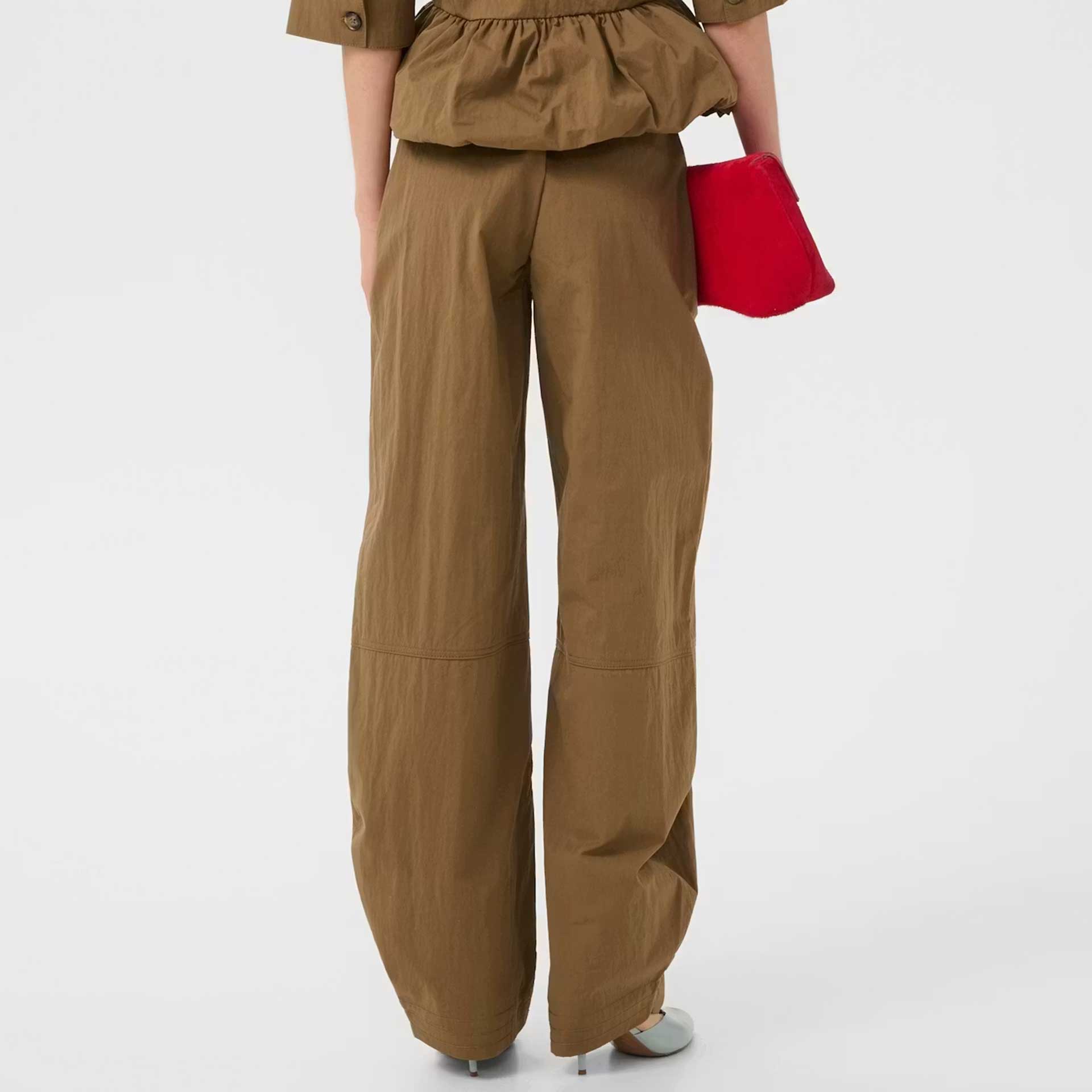 Gestuz Broek Zandaya