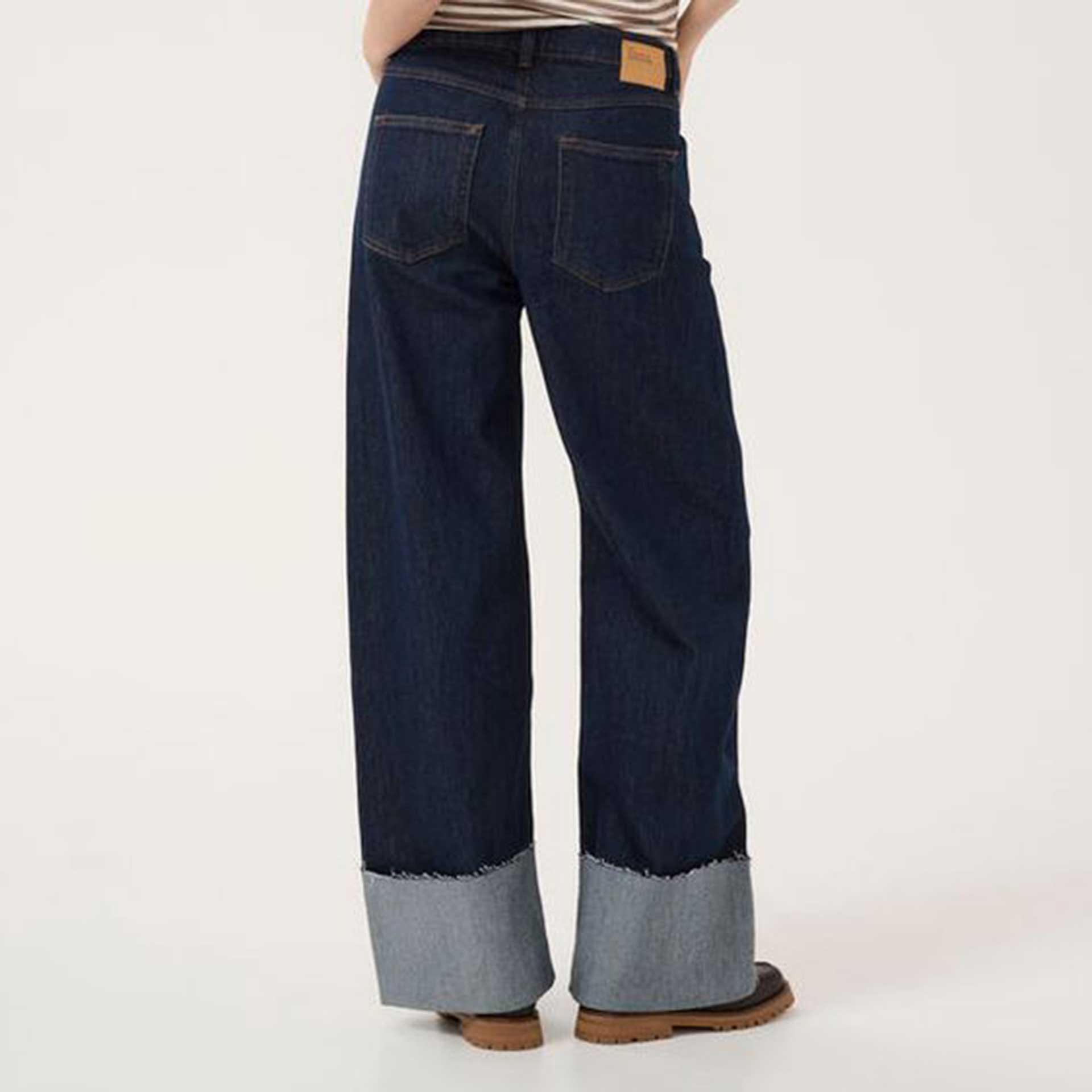 My Essential Wardrobe Jeans Dalvi