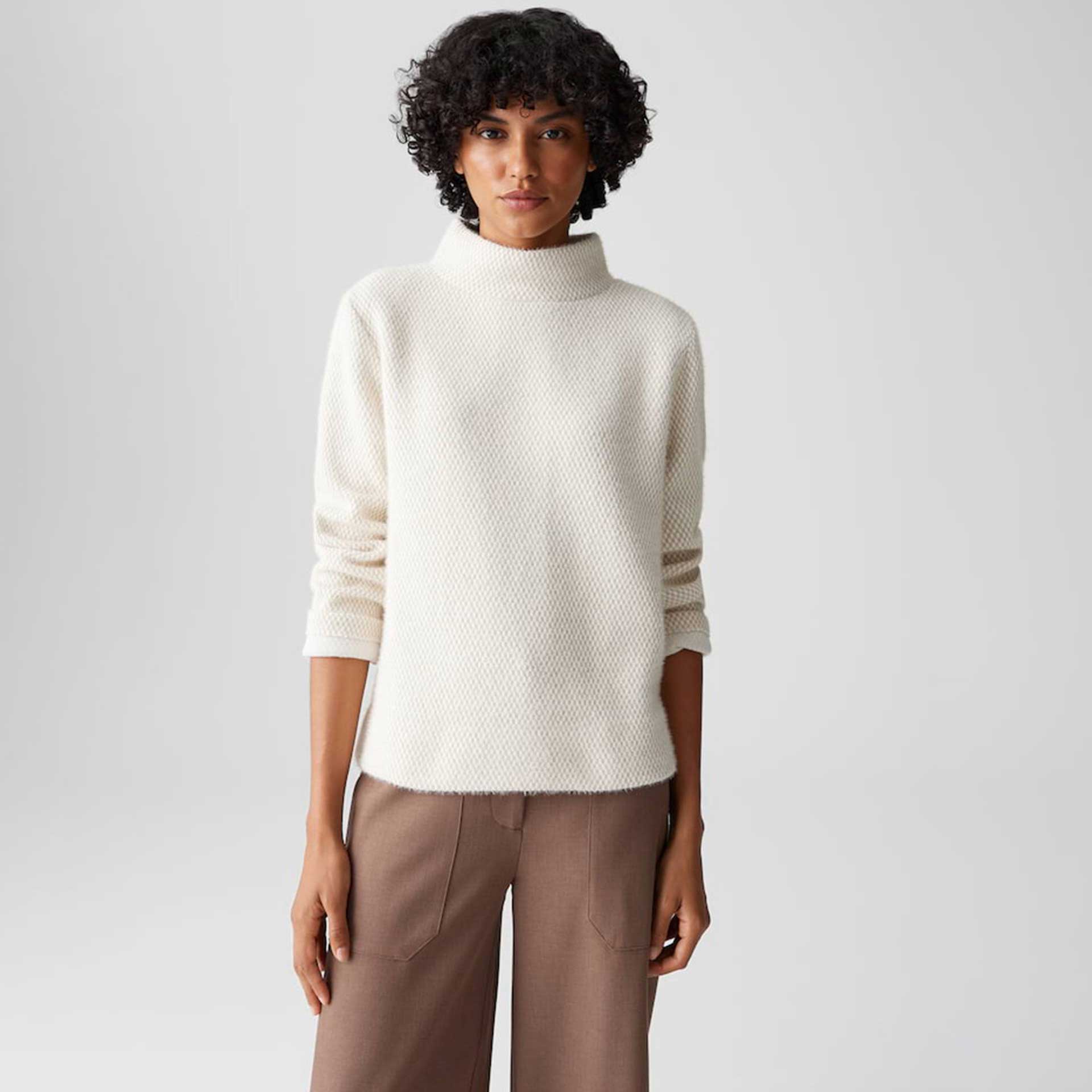 Opus Sweater Gakira
